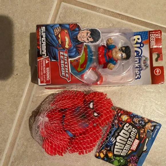 - Bundle lot of super hero marvel toys